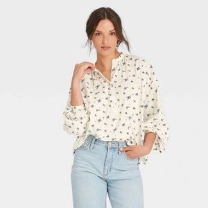 Floral Universal Thread Balloon Long Sleeve Poet Blouse